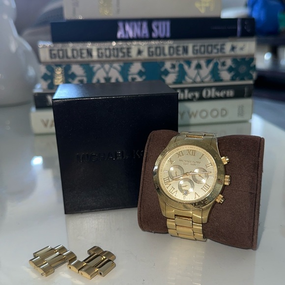 MICHAEL KORS Gold Chronograph Link Watch - Picture 1 of 4